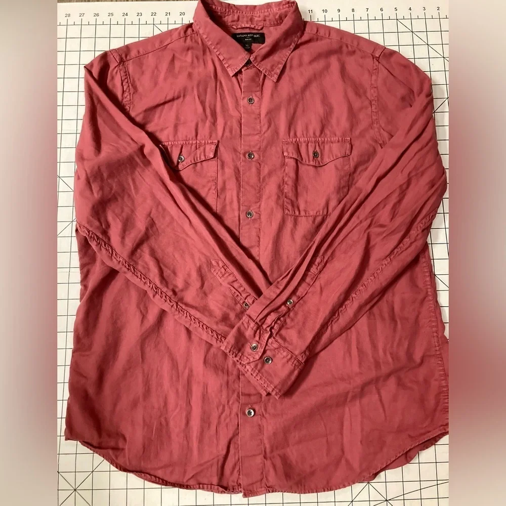 Banana Republic‎ Men’s XL Slim Fit Red Button Down Shirt